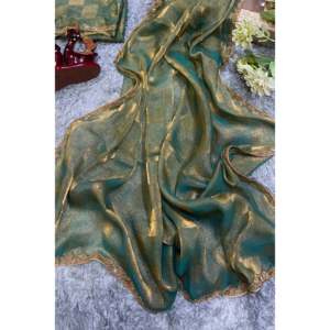 Sari Tradicional de Diseño para Fiestas con Borde de Encaje Moti para Ocasiones Festivas - Product Image 5