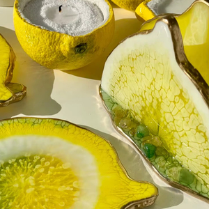 Resin <b>Tissue</b> & Napkin Holder for Restaurants Trendy Flower Design Eco-Friendly Multi-Purpose Handmade Organizer - Product Image 1