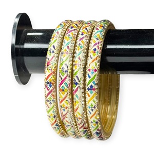 Paquete Económico de Brazaletes de Vidrio con Diseño Floral, Juego de Pintura al Óleo con Patrón Multicolor y Borde de Piedras a Precio de Mayoreo - Product Image 1
