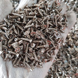 Boulon hexagonal en acier M5 6 8 Longueur de tête personnalisée Application d'accessoires de meubles Oem/Odm durable du fabricant du Vietnam - Product Image 3