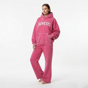 Ensemble de survêtement d'hiver deux pièces pour femme, personnalisé, en molleton de coton épais, délavé à l'acide, avec sweat à capuche orné de strass et pantalon large, vente en gros - Product Image 4