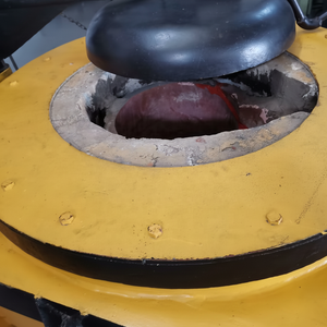 Four de fusion d'aluminium entièrement automatique contrôlé par PLC, capacité 100 kg, alimenté au gaz, écoénergétique, conception ISO9001 - Product Image 3