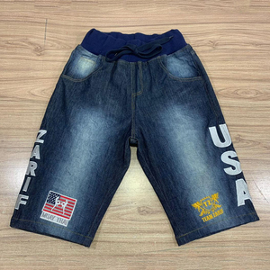 Shorts en jean de couleur unie personnalisés, faits à la main avec impression de logo, pour hommes, coupe droite, très demandés - Product Image 2