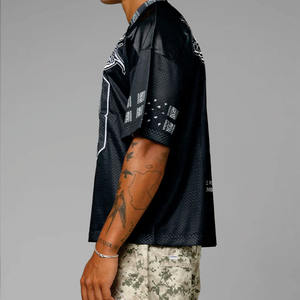 Camiseta Deportiva Unisex Negra de Fútbol Americano 2026, Personalizable por Sublimación, Estilo Urbano, Manga Corta, OEM, Marca Privada, Venta al Por Mayor - Product Image 3