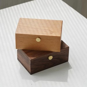 Boîte en bois massif en noyer noir avec gravure personnalisée, boîte de rangement pour cravate et boutons de manchette pour homme, élégante petite boîte cadeau pour bijoux - Product Image 5