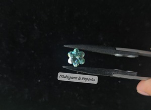 Anillos y colgantes de moissanita con corte de flor en azul cian (3 piezas, 9.10 CTS) para la fabricación de joyas de moissanita - Product Image 4