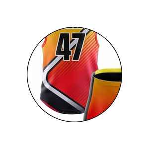 Maillot de football 7V7 personnalisé sublimé à capuche sans manches, joueur 47, jaune et rouge, unisexe, séchage rapide, toutes saisons, adulte - Product Image 5