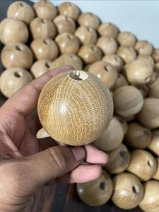Balle en bois de chêne massif durable pour ateliers de travail du bois, projets de bricolage et produits artisanaux créatifs - Product Image 2