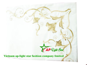 ผ้าปูโต๊ะลินินปักลายหรูหรา งานฝีมือคุณภาพสูง ปักครอสติชแบบดั้งเดิม รับสั่งทำตามขนาด - Product Image 3