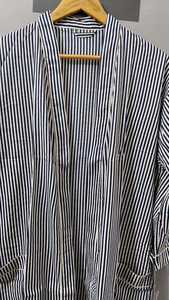 Bata larga a rayas para mujer, 100% algodón, manga tres cuartos, cuello en V, cierre con cordón, ropa de dormir informal - Product Image 5
