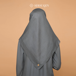 SHOUQIN Nala Premium Voile Carré Hijab Découpé au Laser Couleur Unie Léger Respirant Foulard Musulman Quotidien Doux pour Femme Musulmane - Product Image 3