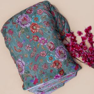 Superbe broderie florale vert marine sur tissu crêpe léger, orné de paillettes glamour, idéal pour mariage ethnique indien ou occasions spéciales - Product Image 2