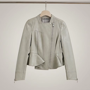 Chaqueta de Piel de Vaca Tejida, Fresca, Ligera, Suave y Transpirable, Estilo Motero, con Cuello Mini Camisero, Cierre Diagonal con Cremallera y Dobladillo con Volantes 3D - Product Image 1