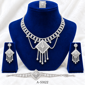 Ensemble de bijoux vintage en alliage de zinc plaqué argent pour femmes, collier, boucles d'oreilles, cadeau - Product Image 2