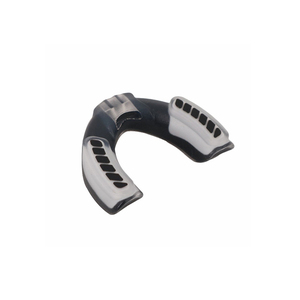 Protector Bucal de Silicona Blanco y Negro con Diseño de Dientes de Tiburón, Protección Deportiva, Ajuste Personalizado, Alta Calidad, Último Modelo 2026 - Product Image 4