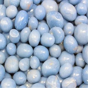Pierres Roulées Irrégulières d'Angelite Naturelle Polies à la Main, Cristal Bleu de Guérison pour la Méditation, le Reiki, l'Énergie des Chakras, Décoration Chakralume - Product Image 4