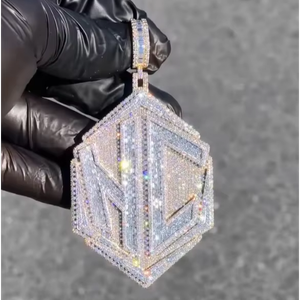 Colgante de Plata 925 con Letra NC Personalizada, con Diamantes Moissanite VVS que Pasan la Prueba, Joyería Fina para Regalo de Parejas - Product Image 1