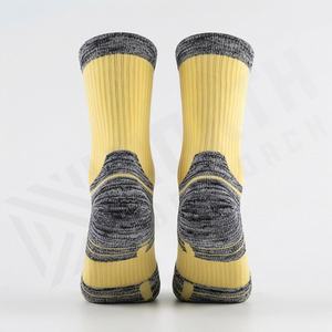 ถุงเท้าเดินป่าแบบไร้ตะเข็บ ปลายเท้าบุนุ่ม ระบายอากาศได้ดี ทำจากขนแกะเมอริโนเนื้อนุ่ม หนาพิเศษ สำหรับเดินป่า เหมาะสำหรับทุกเพศ สีสันปรับแต่งได้ - Product Image 2