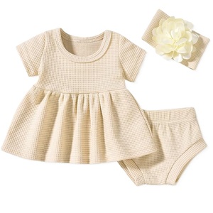 Survêtement bébé 100% coton, 160 g/m², tricoté, couleur unie, coloré, col rond, col en V imprimé, décontracté, fournisseur du Bangladesh. - Product Image 6
