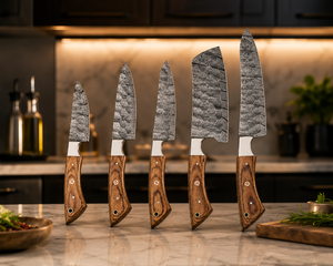 Ensemble de couteaux de chef en acier Damas sur mesure, 5 pièces, couteaux de cuisine professionnels avec manches en bois d'olivier, usine OEM ODM - Product Image 2