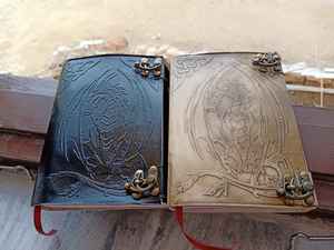 Carnet en cuir véritable de haute qualité, artisanal, vintage, grand format, avec couverture rigide - Product Image 3