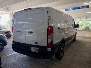 Fourgon utilitaire Ford Transit 2024 d'occasion - Product Image 3