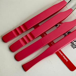 Pince à épiler professionnelle GETUP BROSONS IMPEX pour extensions de cils, forme chat mignon, rose vif, anti-magnétique, pointe lisse, logo personnalisé - Product Image 4