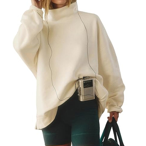 Sudadera de Forro Polar Roja Personalizada para Mujer, Cuello Alto, Estilo Holgado, Informal, Cálida para Invierno, de Algodón y Poliéster, Ajuste Holgado, a la Moda - Product Image 1