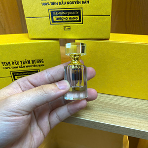 Wholesale Factory Supply Wood Chips Authentic Vietnam Agarwood Chips Luxury Oud Wood <b>for</b> Burning & Perfume - Product Image 6