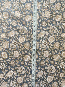 Tela de Algodón Estampada a Mano con Diseño Floral Indio, Color Azul Abeto, Naranja Gamboge, Multiusos, por Metro, para Ropa de Mujer y Fundas de Almohada - Product Image 3