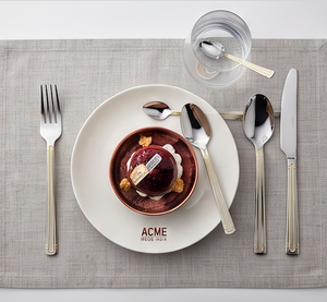 Ensemble de couverts argentés avec poignée à bordure dorée minimaliste, élégants ustensiles de table en acier inoxydable pour les dîners, les mariages, les restaurants et les cadeaux - Product Image 6