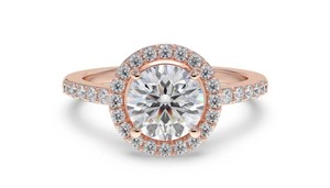 Anillo Moderno Redondo con un Solo Halo, Diamante Cultivado en Laboratorio de 0.85 Ct, en Oro de 18K y Platino - Product Image 3