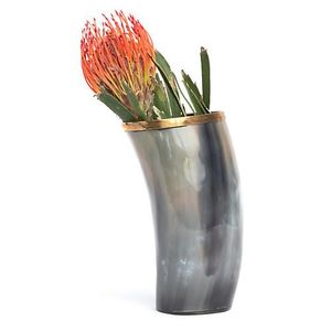 Vase à fleurs artisanal en corne de buffle, objet décoratif naturel poli et durable pour la décoration intérieure - Product Image 1