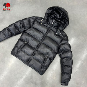 เสื้อแจ็คเก็ตพัฟเฟอร์คุณภาพสูงแบบกำหนดเองสำหรับผู้ชาย ผู้ใหญ่ และเด็ก พร้อมโลโก้แบบกำหนดเอง ดีไซน์ ODM คอปกแบบมีฮู้ด - Product Image 4