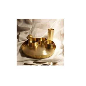 Juego de Cena Bold Blossom de Latón Antiguo, 3 Tazones, Cuchara, Vaso, Artesanía Brillante Pulida, Apto para Lavavajillas, Ecológico, a Precio Económico - Product Image 1