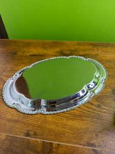 Ensemble sucrier et crémier vintage Irvinware en métal avec couvercle et plateau - Product Image 6