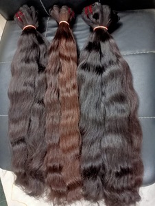 Extensiones de Cabello Remy de Lujo de Origen Sureño Indio, Doble Trama a Máquina, Doble Grosor, Cabello Humano Natural Virgen de Templo Indio con Ondas Sueltas - Product Image 2