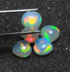 Opale en forme de cœur, opale éthiopienne naturelle précieuse, 7 mm, pierre précieuse en vrac, jeu de couleurs, cabochon pour la création de bijoux - Product Image 2