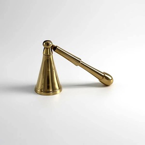 Recortador de Mechas de Acero de Lujo con Acabado Pulido y Estructura Resistente, Ideal para Accesorios de Velas Premium y Uso Doméstico, Alcance Extendido - Product Image 3