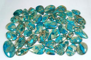 Wholesale Radha Arts Natural Blue Chrysocolla Cabochon Gemstone Smooth <b>Healing</b> Stone for Jewelry Making - Product Image 2