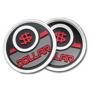 แผ่นยางพีวีซีเนื้อนิ่มแบบฉีดหลายสี 3 มิติ ขายส่งแผ่นยางพีวีซีเนื้อนิ่มพร้อมตะขอและห่วงสำหรับติดเสื้อผ้า - Product Image 4