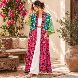 Kimono Vintage Elegante con Estampado Floral Phulkari, 100% Algodón, Kimono Tipo Duster de Secado Rápido y Transpirable, Bata de Baño - Product Image 6