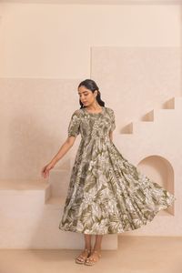 Robe midi à imprimé floral, col bijou, manches 3/4, coupe évasée, tissée, décontractée, pour femme, respirante, coupe ample, avec poches - Product Image 4