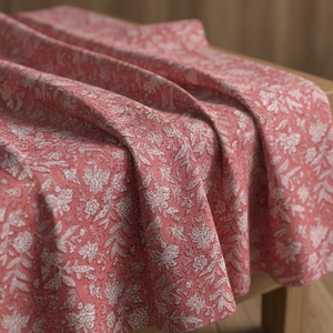 Tissu en coton imprimé de qualité supérieure avec motifs élégants, idéal pour les vêtements et les travaux manuels, au prix le plus bas - Product Image 2