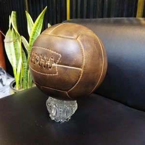 Balón de Fútbol Retro de Cuero Genuino Premium, Balón de Fútbol Vintage Hecho a Mano, Regalo Deportivo Clásico en Venta a un Precio Razonable - Product Image 6