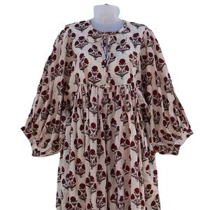 เดรสสั้นพิมพ์ลายดอกไม้สำหรับผู้หญิง, เดรสกระโปรงสั้นผ้าฝ้ายลายดอกไม้มีเอกลักษณ์ตรงเอวตามธรรมชาติ - Product Image 1