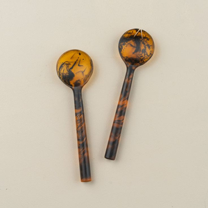 Juego de Utensilios para Ensalada Multifuncionales Modernos, Hechos a Mano con Resina Ecológica, Aptos para Lavavajillas, con Cuchara y Tenedor de Mango Largo, Nuevo Diseño - Product Image 1