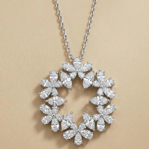 Pendentif Fleur en Diamant Taille Marquise en Argent Sterling 925 Élégant avec Chaîne à Maillons en Moissanite pour Fiançailles – Le Meilleur Cadeau - Product Image 3