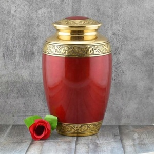 Urnas Funerarias Internacionales Falah, Muy Solicitadas, Recubiertas de Esmalte Rojizo, Hechas a Mano, Grabadas, con Tiras Dobles Doradas, Urnas Funerarias de Metal - Product Image 1