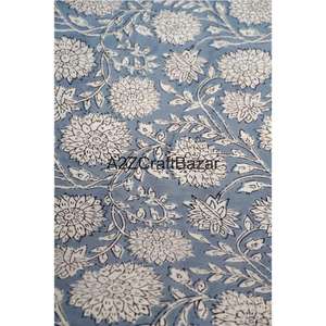 Tissu d'été en coton doux, léger et respirant, imprimé à la main avec motif floral, respectueux de l'environnement, pour la confection de vêtements faits main pour filles - Product Image 5